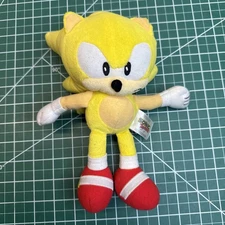 TOMY Sonic the Hedgehog Classic Super Sonic Yellow Golden 8" Plush Stuffie RARE