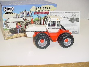 CASE 4890 Farm Toy Tractor - 1/32 Scale, 2014 National Farm Toy Show Edition (ERT16248)