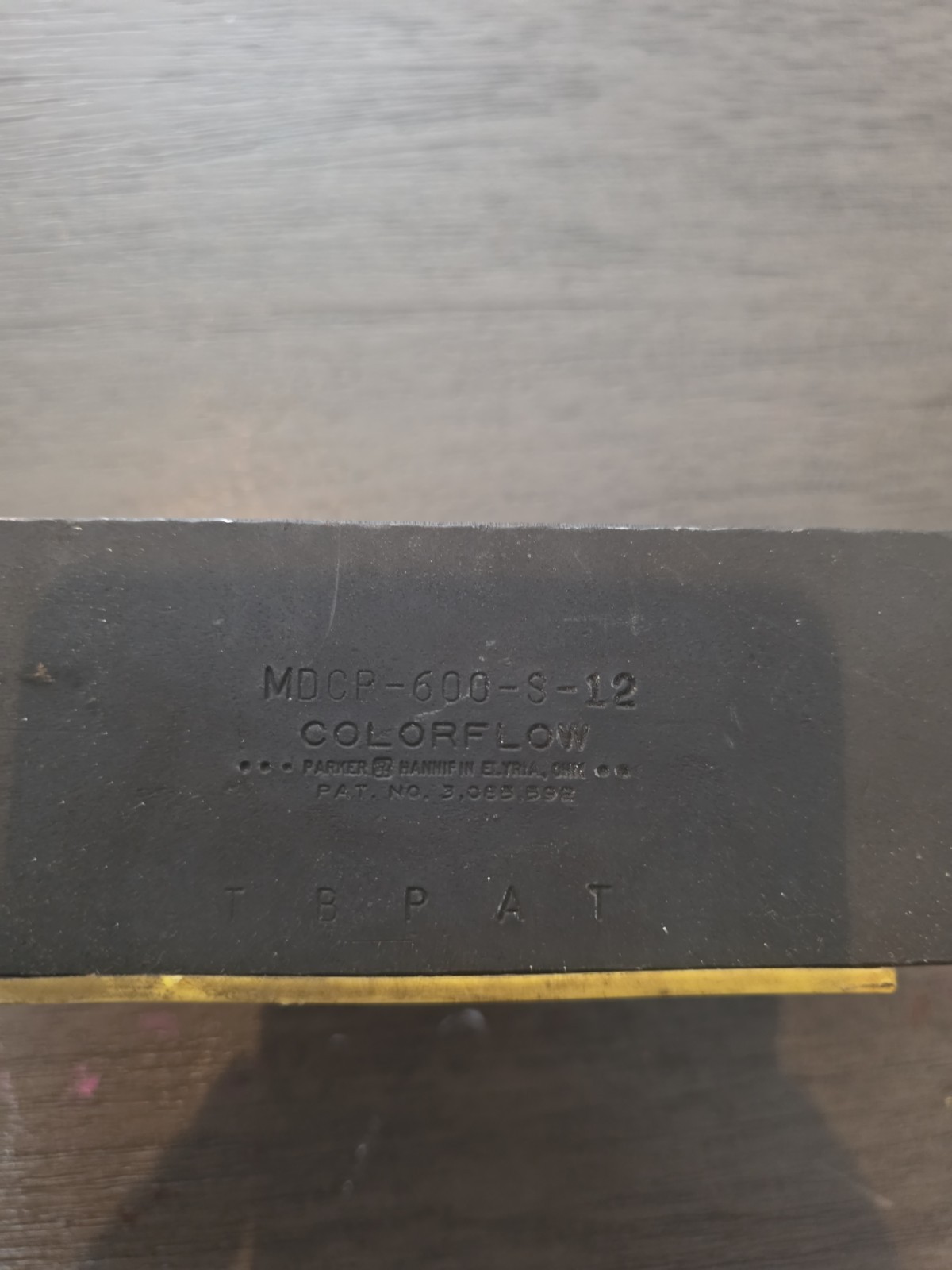 New Parker MDCP-600-S-12 Colorflow Valve Unit
