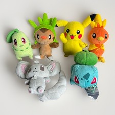 Lote de peluches Tomy POKEMON 2012/2013 Bulbasaur Chikorita Chespin Torchic Pikachu ++