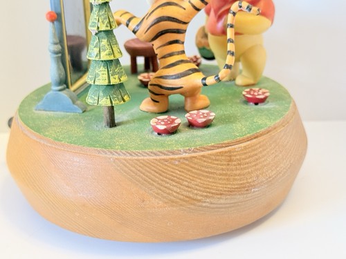 Vintage Disney Winnie The Pooh Music Box A Spoonful of Sugar Reuge Italy Rotates - Picture 3 of 12