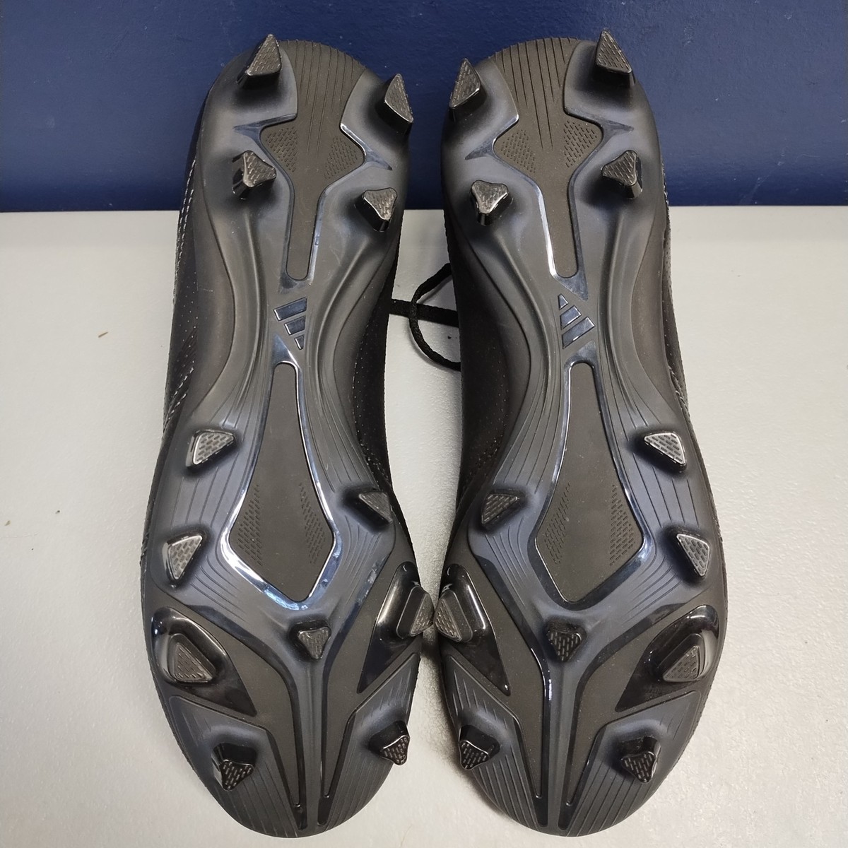 Adidas Predator Club FG Soccer Cleats Men's US 5 Black Athletic