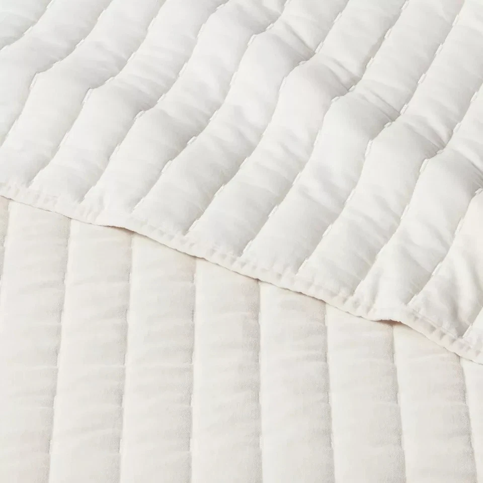 Edredón de terciopelo con puntada de canal de marfil completo/reina - Umbral NUEVO Foto 3 de 3