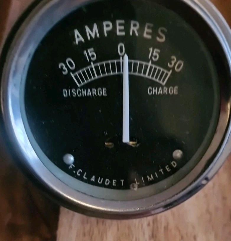 F.Claudet Ltd ampere Gauge Gloucester Way London  52 mm  -30 +30 Classic Car