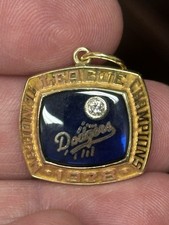 1978 Los Angeles Dodgers 14K Gold Diamond National League Champions Pendant RARE
