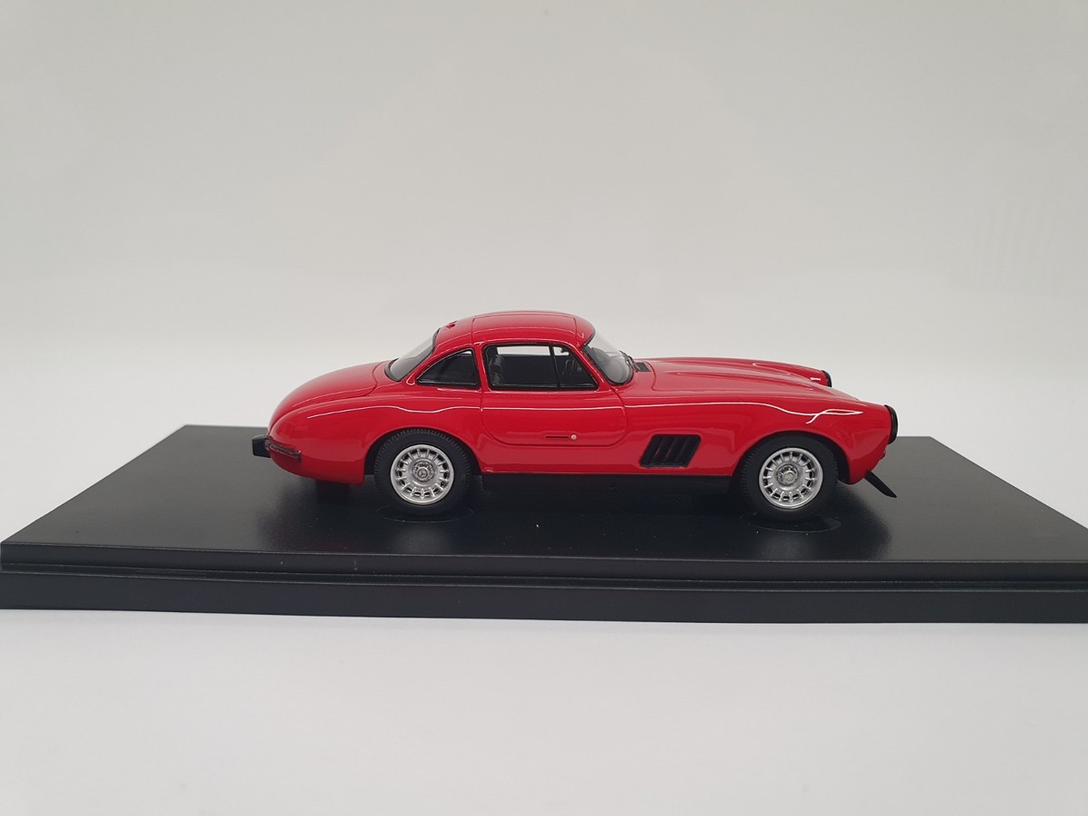1/43 MERCEDES-BENZ 300 SL COUPE GULLWING AMG W198 FLICK 1974