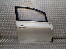 Porte avant et accessoires Toyota AURIS