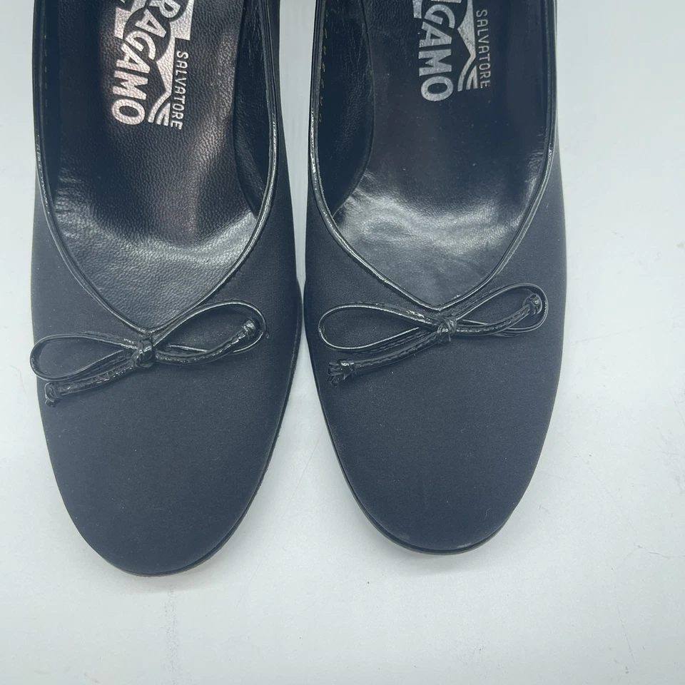 Zapatos de salón Salvatore Ferragamo satinado gatito zapatos negros 5.5B Foto 4 de 4