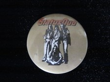 Status Quo-Group Shot-Gold-Small-Pin-Button-Badge-80's Vintage-Rare