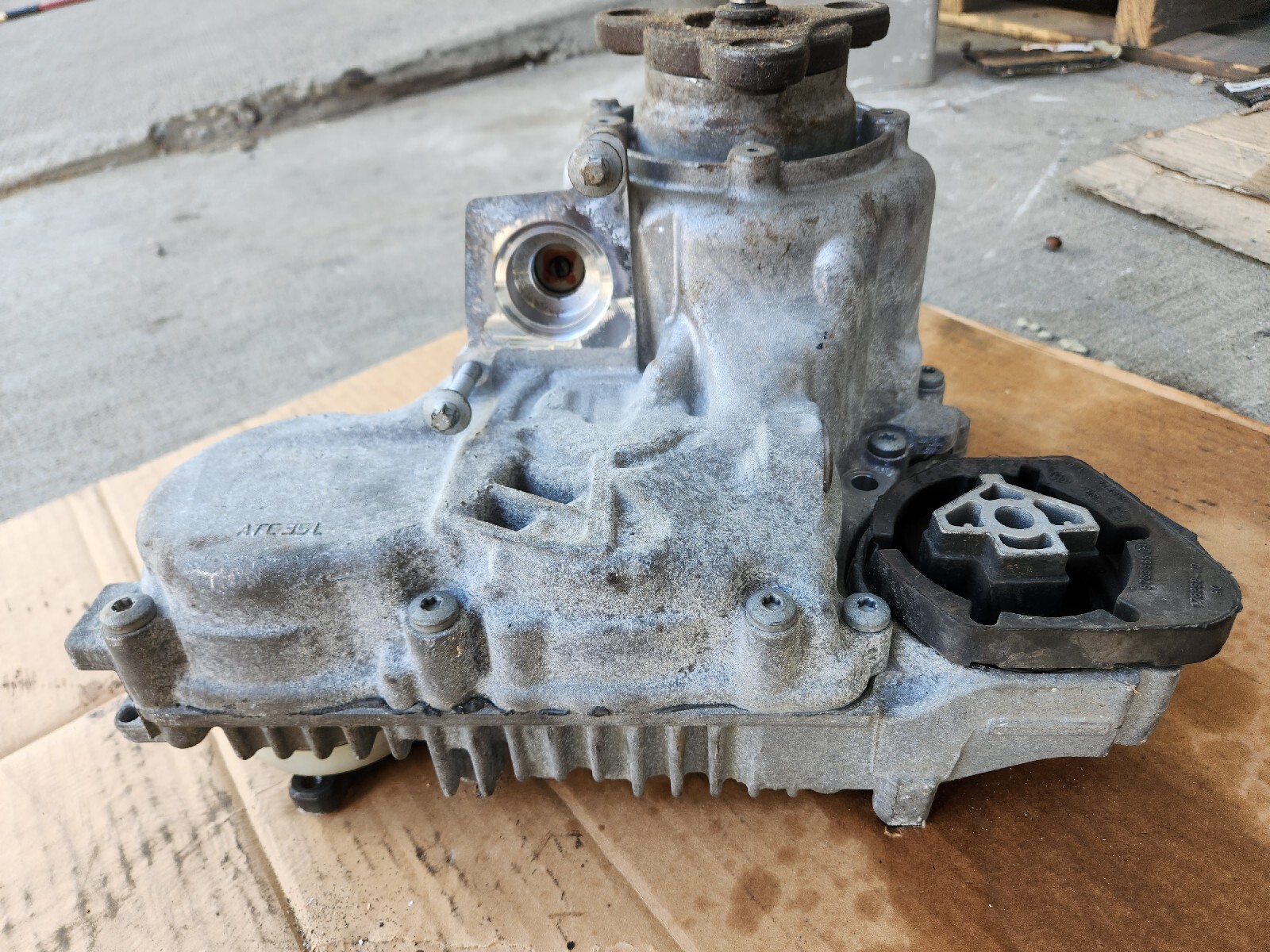 BMW F30 328i 428i 528i Transfer Case ATC35L 27108643150 eBay