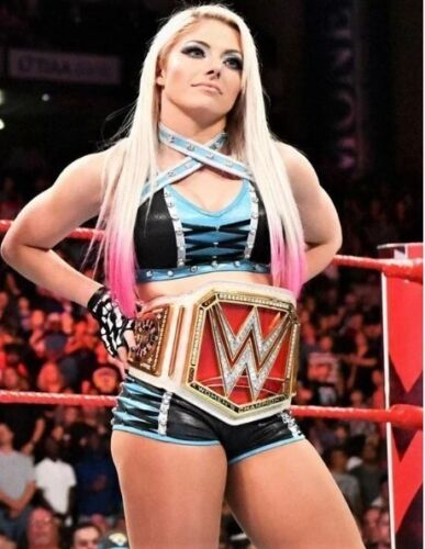 🔥🤼 NEW WWE RAW Women's Championship Mini Belt/Title - Red/White - SOLD OUT - Picture 18 of 24