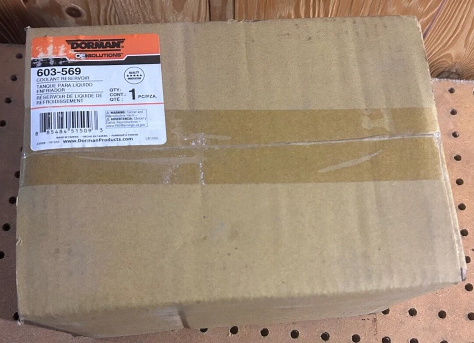 Depósito de refrigerante Dorman #603-569 para Hyundai Accent 2000-2006 Foto 3 de 3