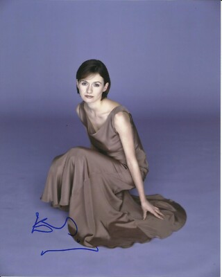 EMILY MORTIMER SIGNED PHOTO (2)