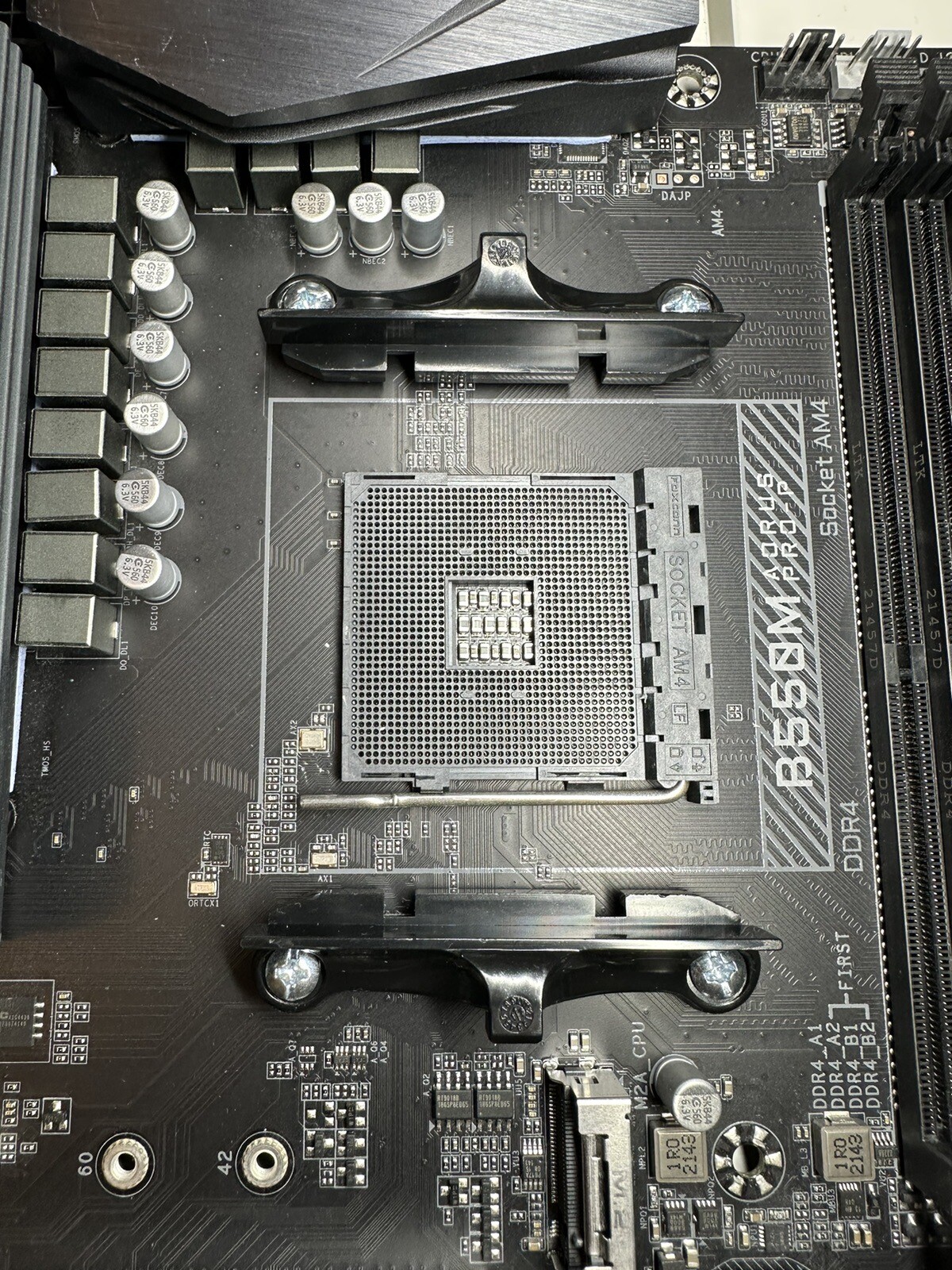 GIGABYTE B550M AORUS PROP, Socket AM4, MATX AMD Motherboard Faulty eBay