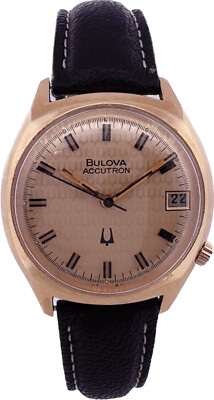Vintage Bulova Accutron Tuning Fork Wristwatch 218 1M w Rare  display picture 1