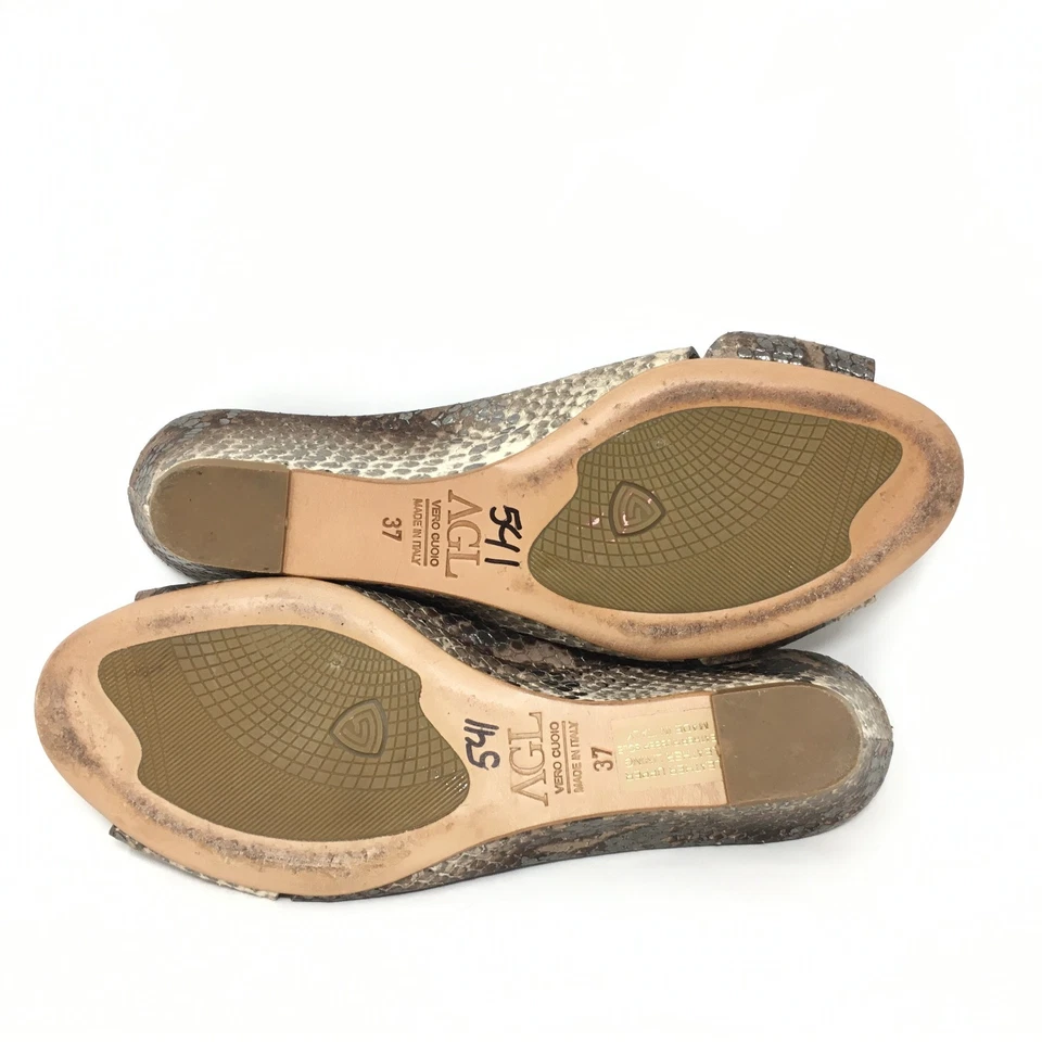 Sandalias AGL Chanclas Zapatos Mujer Talla 7 EE. UU. 37 UE Beige Plata Serpiente Cuña Foto 2 de 4