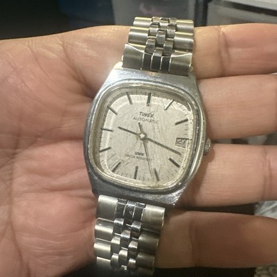 Working Vintage Timex Automatic Mens watch Silver Tone Steel 34mm Fit 7.5 Runs