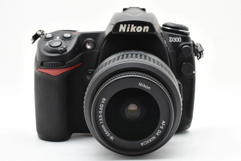 62933 disparos [CASI COMO NUEVO] Cámara digital Nikon D300 SLR AF-S 18-55 mm Lente JAPÓN Foto 4 de 4