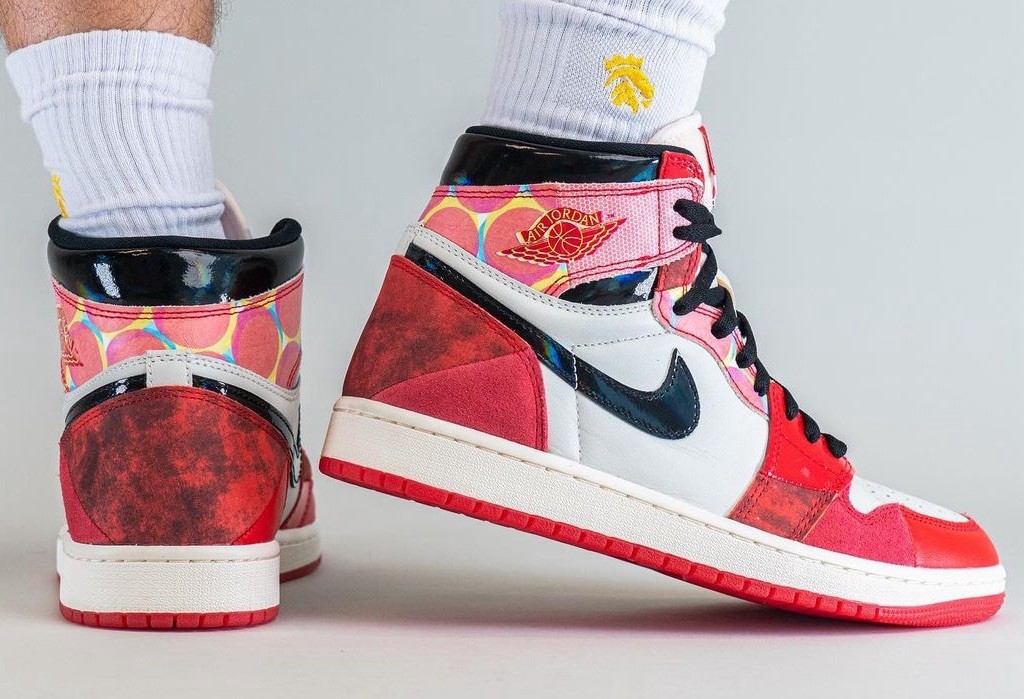 Nike Air Jordan 1 Retro High OG Spider-Man Across The Spiderverse