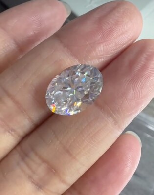 2 Ct   Shape Oval Cut White Colour D Grade VVS1  Free Gift