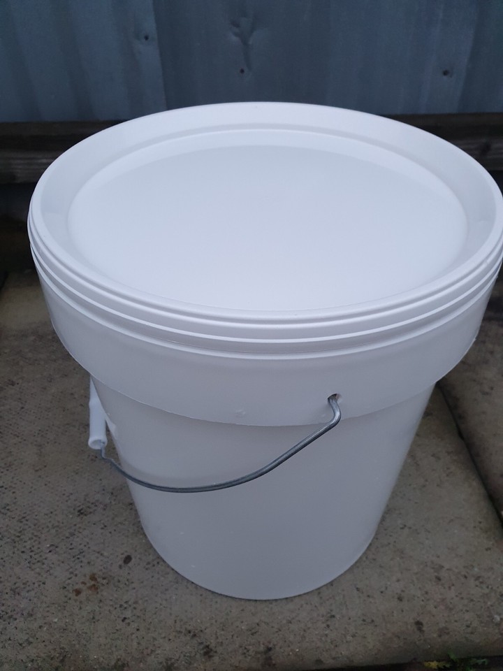 3 Large Food Grade Plastic Storage Buckets With Lids eBay