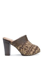 MUK LUKS WOMEN'S KAMERYN CLOG MULE 7 NEW 79