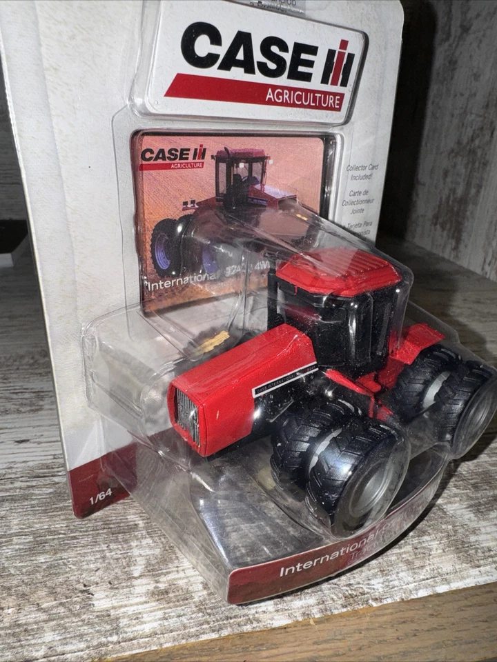 Case IH 9240 4WD Tractor With Duals Die-cast Ertl 1/64 Scale - Image 3 of 4