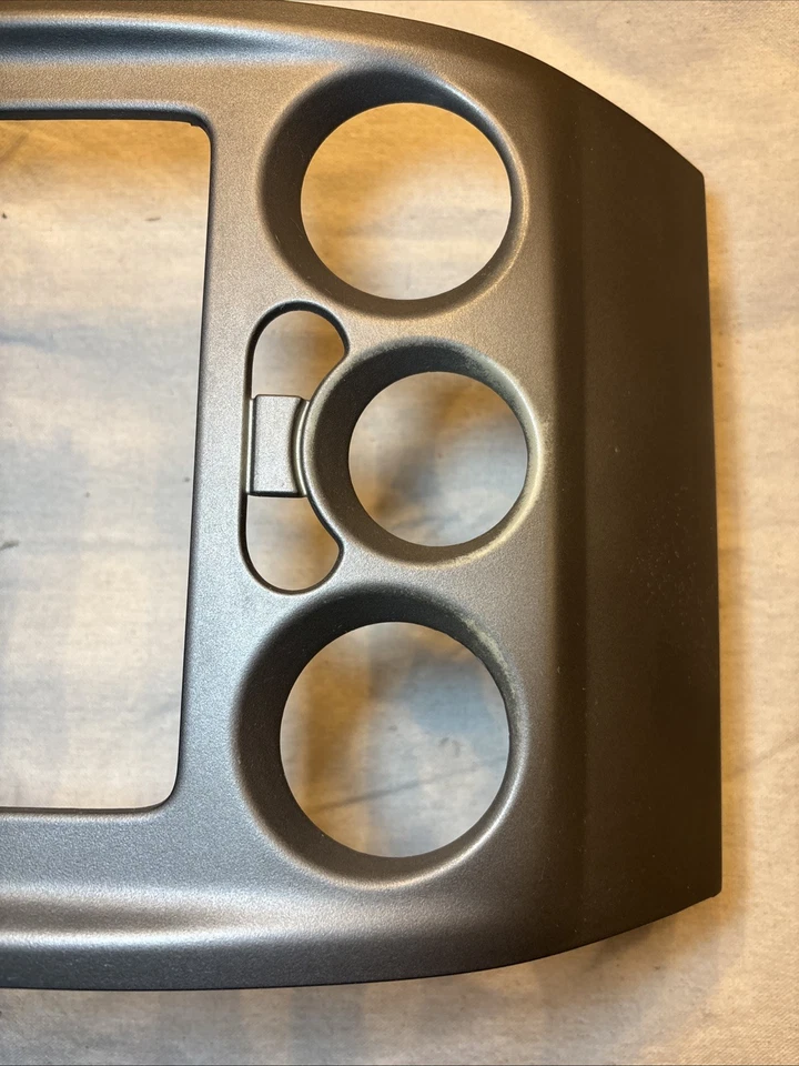 Chevy Colorado GMC Canyon 2004 2012 tablero moldura radio bisel ventilación aire OEM O51 Foto 4 de 4