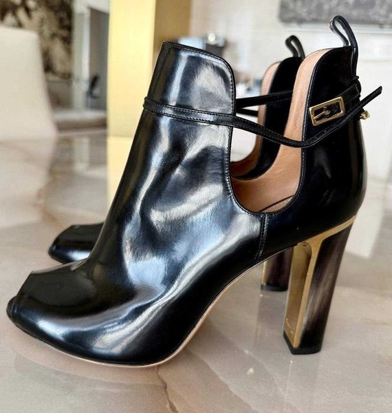 Women Salvatore Ferragamo Ankle Boots Black 39.5