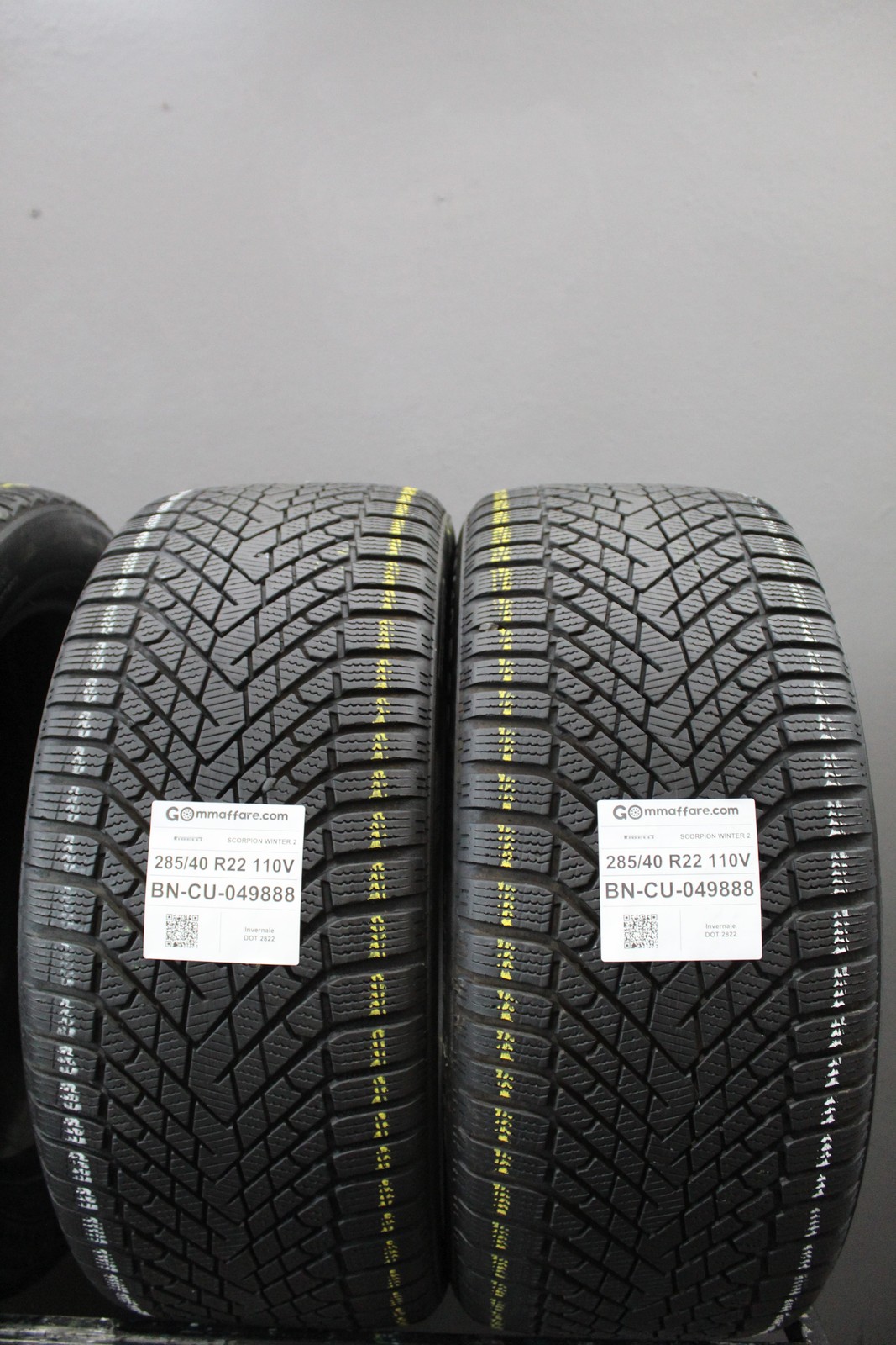 2 Pneumatici 285/40 R22 Pirelli Scorpion Winter 2