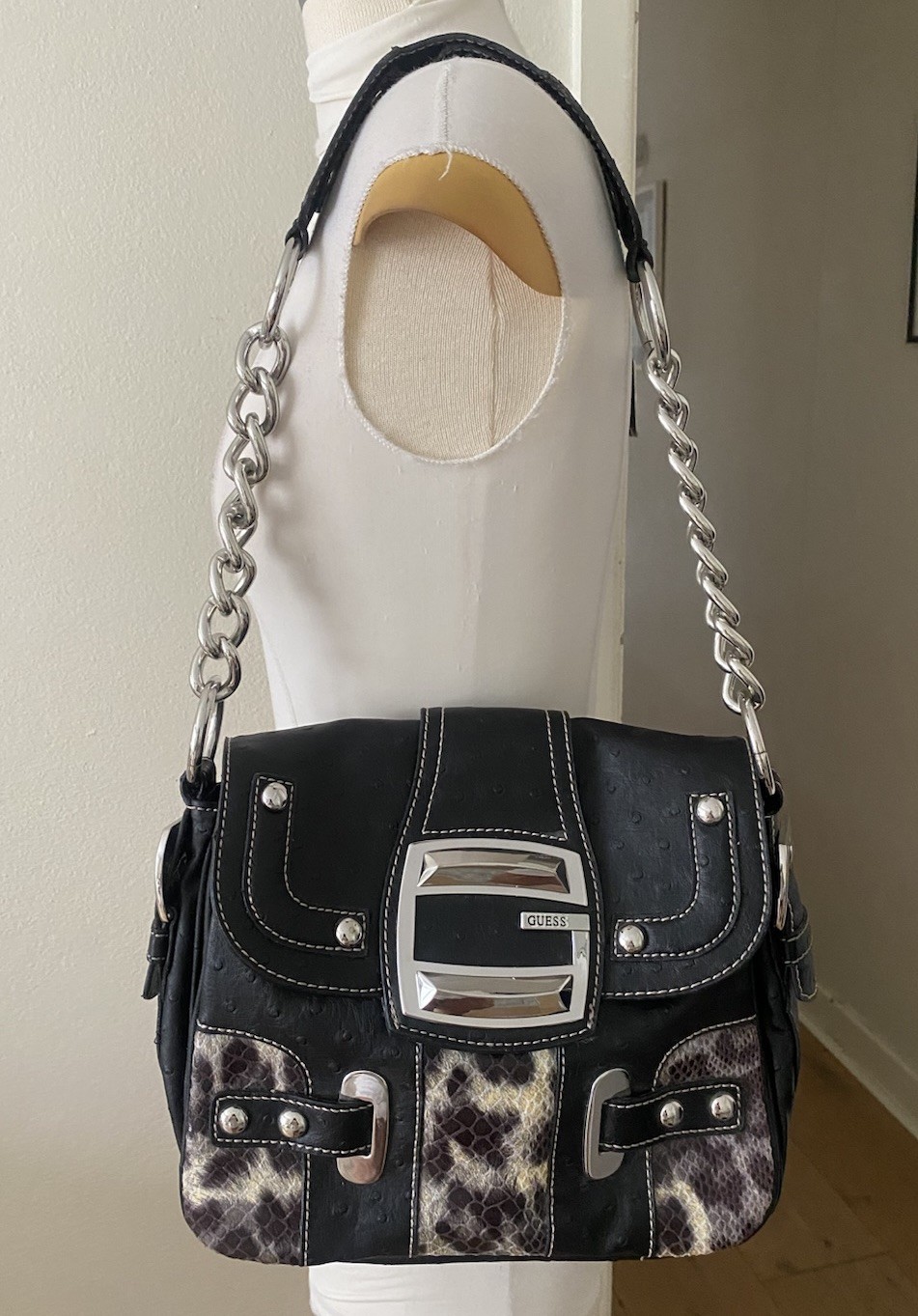Vintage Guess Bolsa Shoulderbag Python Embossed L… - image 2