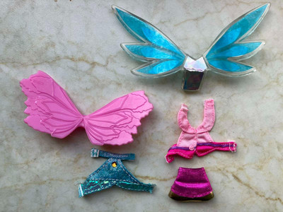 Vintage Barbie WINX Club Flügel, Outfit diverse