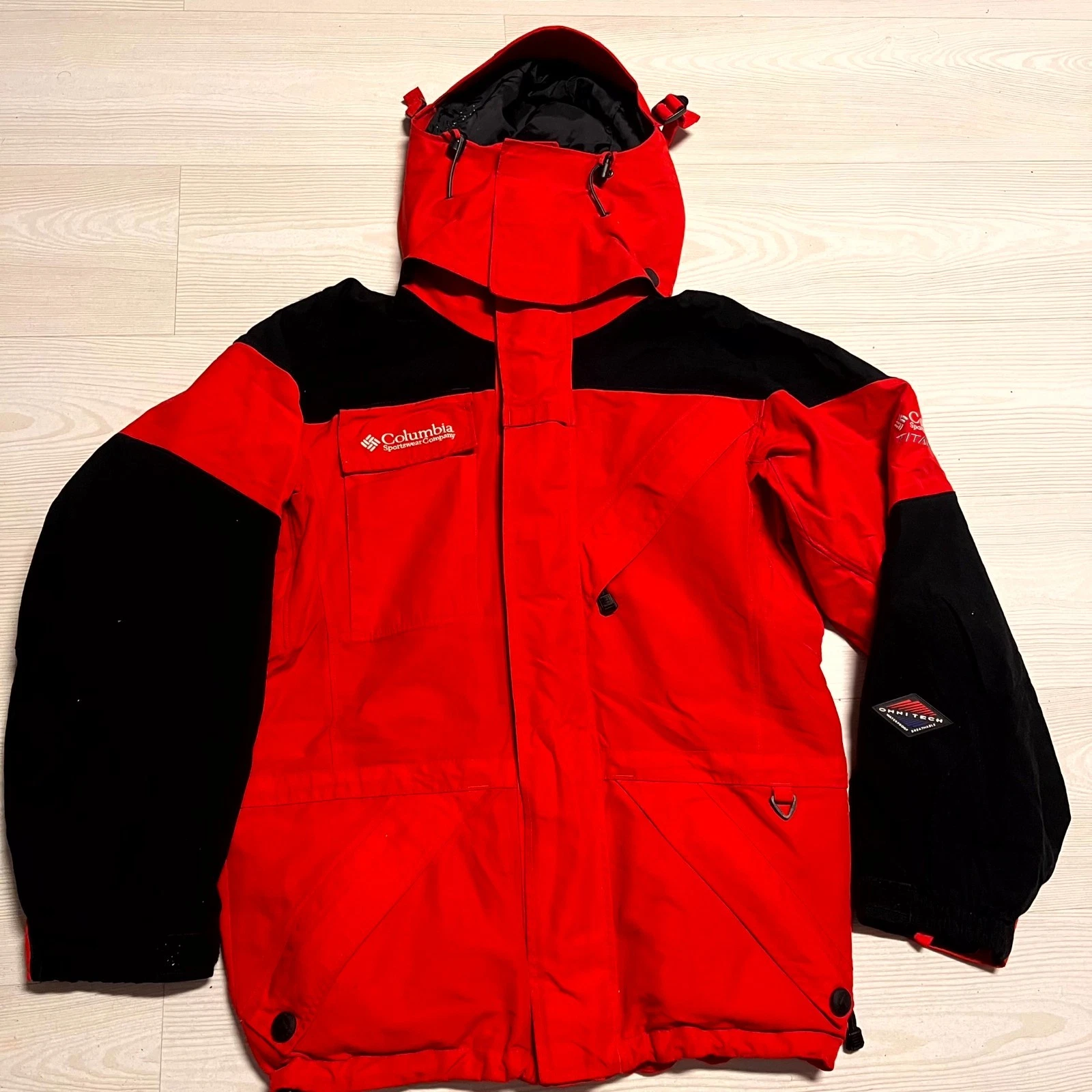 Columbia Titanium Waterproof Ski Jacket Men's Small Red Omni Tech Snowboarding
Opens in a new window