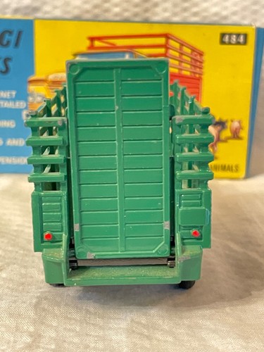 Original Corgi 484 Dodge Kew Livestock transporter Near mint in box - Picture 9 of 12