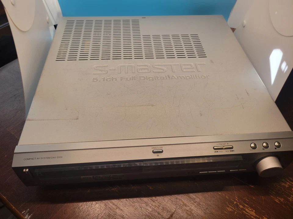 Sony DAV-S500 Super Audio Reproductor de CD/DVD/SACD Receptor Amplificador Solo Piezas Foto 2 de 4