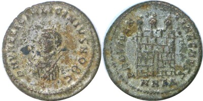317-324 AD Roman Licinius II Camp Gate Heraclea Silvered Follis