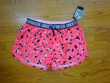 New Under Armour Loose Heat Gear Pink Shorts Size YXL
