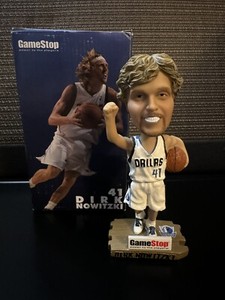 Dirk Nowitzki Bobblehead Dallas Mavericks Stadium Giveaway RARE NIB NBA SGA