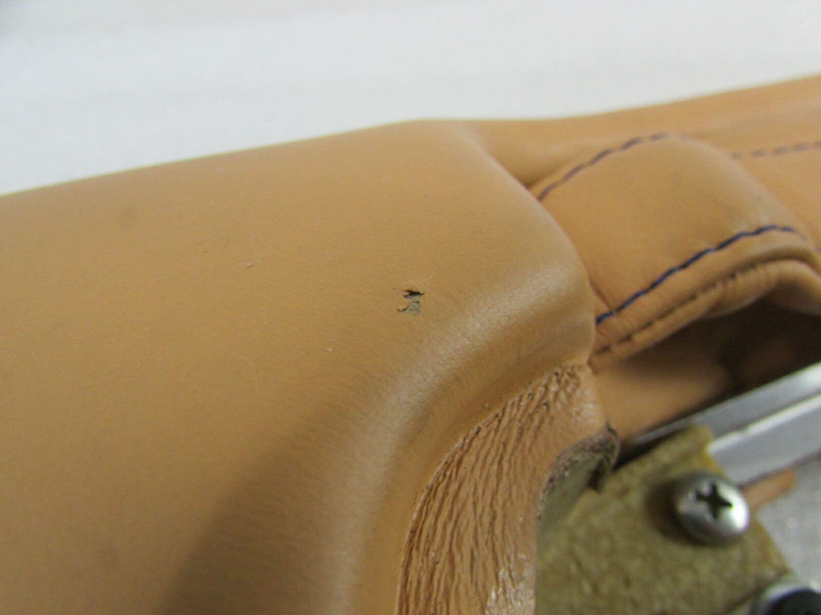 Ferrari 599, Middle Leather Section Center Console, Beige, Used, P/N 69156105