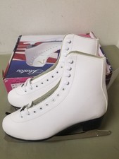 New Ladies American Figure Skates.