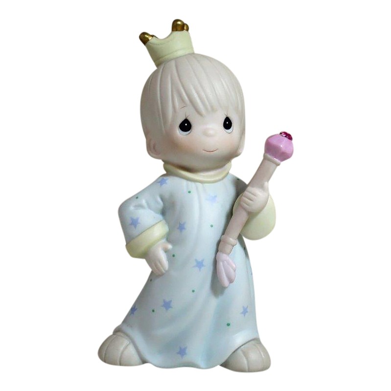 Precious Moments Figurine: 526037 A Prince of a Guy (4.5")