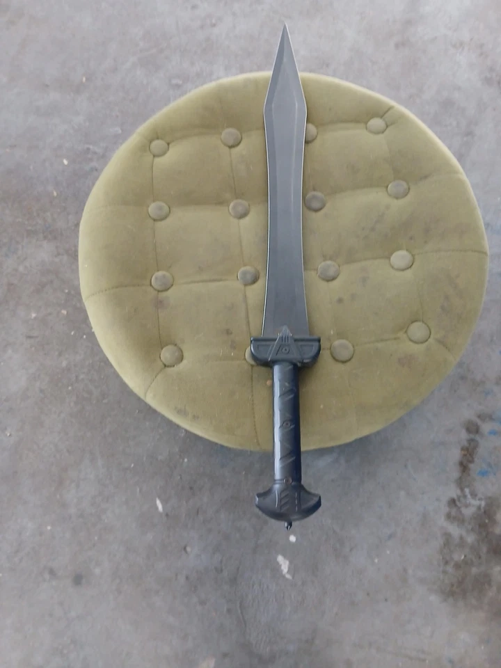 Espada Gladiador Combate Commander con Funda | Full Tang | 24" Total Foto 2 de 4