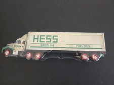 1997 Hess Toy Truck Bank Shrink Wrapped No Box