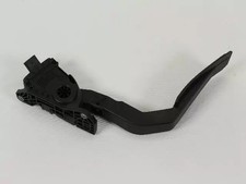 Genuine Mopar Accelerator Pedal 53032868ad