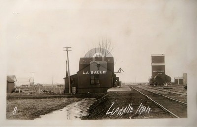 La Salle MB Canada Railway station Paterson Co Grain Elevator RPPC Postcard COPY