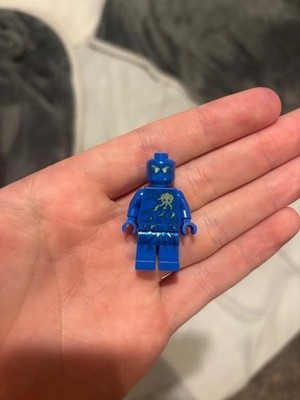 Lego Ninjago NRG Jay 9570-Used Condition-NO HELMET-Slight Wear On Head-No Cracks