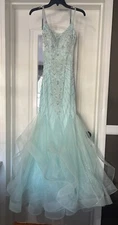 Camille La Vie Prom Dress Size 0, Turquoise, Sequins