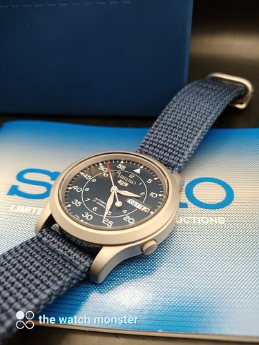 Seiko 5 Automatik Field Pilot Uhr SNK807 blau Flieger Full Set sehr guter Zust - Bild 3 von 16
