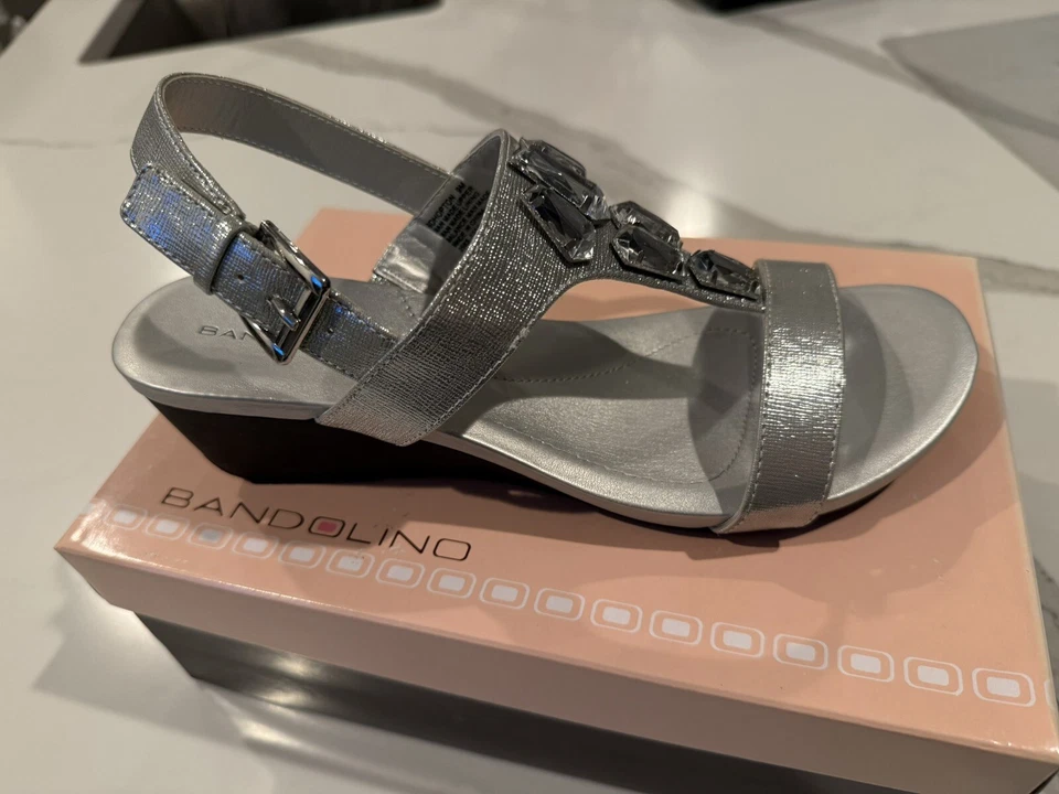 Новый в коробке Bandolino «Hopton» платье сандалии серебро размер 9 М - Изображение 2 из 4