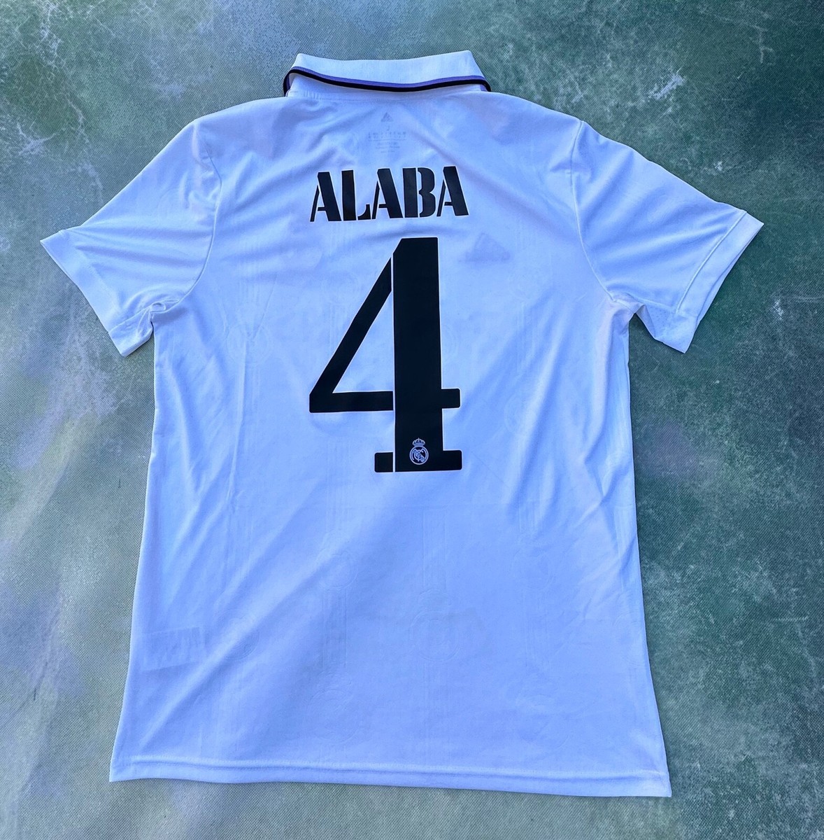 Real Madrid ALABA 新品未使用ユニフォーム Adidas Real Madrid FC David Alaba #4 Jersey Size L. | eBay